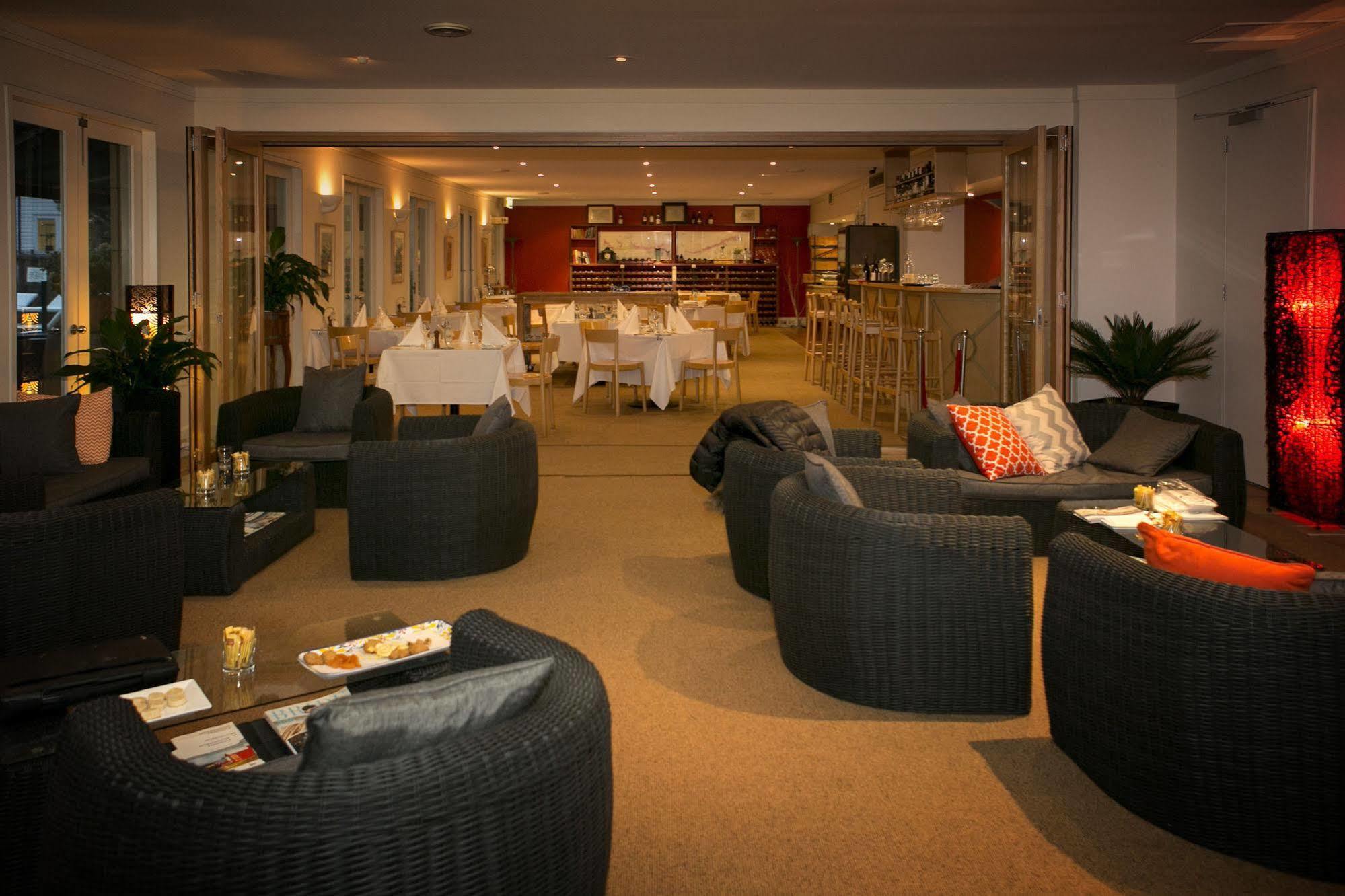 Portsea Village Resort Экстерьер фото